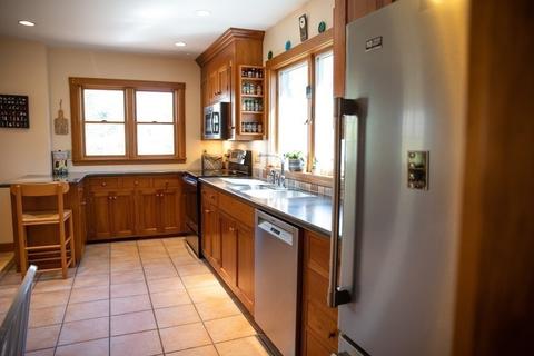 55 Canterbury St, Hingham, MA 02043 photo 6