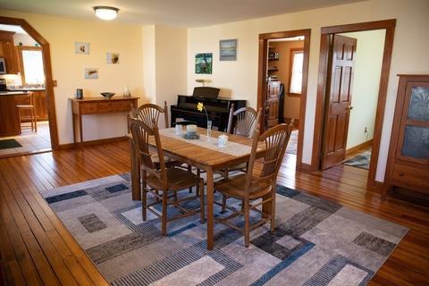 55 Canterbury St, Hingham, MA 02043 photo 9