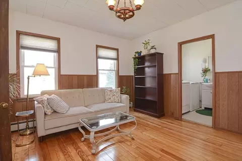 34 E Mountain St, Worcester, MA 01606 photo 9