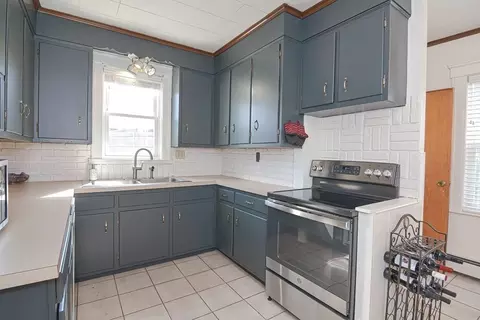 34 E Mountain St, Worcester, MA 01606 photo 12