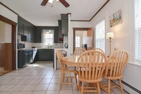 34 E Mountain St, Worcester, MA 01606 photo 18