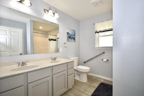 5 Marilyn Rd, Bourne, MA 02532 photo 12