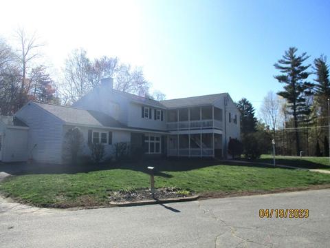 5 Kitchener Rd, Sterling, MA 01564 photo 2
