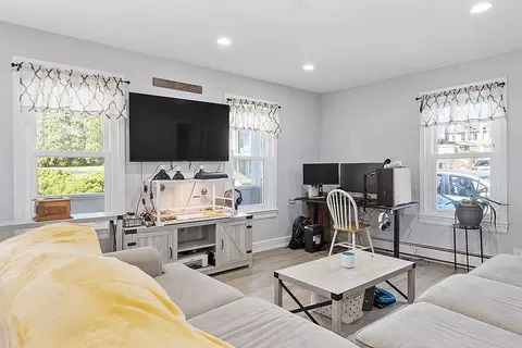 68 Emerald St, Gardner, MA 01440 photo 10