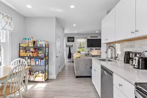 68 Emerald St, Gardner, MA 01440 photo 8