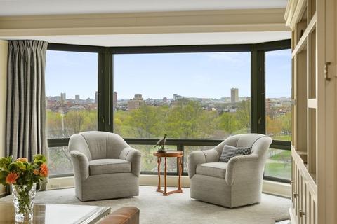 165 Tremont St #1003, Boston, MA 02111