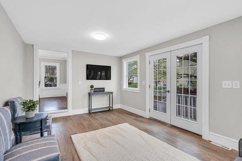 70 Pine St, Chicopee, MA 01013 photo 19