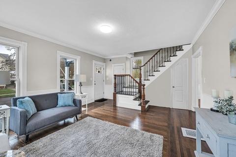 70 Pine St, Chicopee, MA 01013 photo 3