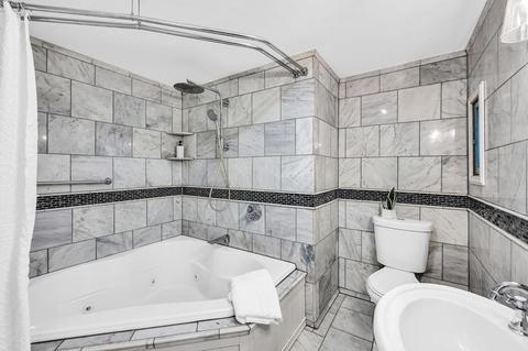 70 Pine St, Chicopee, MA 01013 photo 33