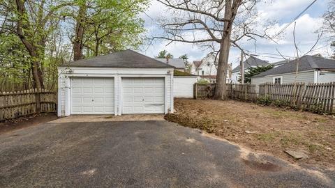 42 Parkwood St, Springfield, MA 01108 photo 41