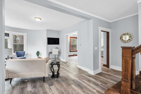 42 Parkwood St, Springfield, MA 01108 photo 11