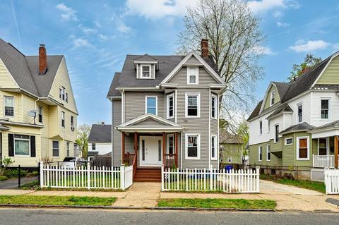 75 Montrose St, Springfield, MA 01109 photo 1