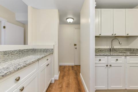 10 Juniper St # 34, Brookline, MA 02445 photo 12