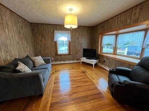 5 Adams Pl, Gloucester, MA 01930 photo 6
