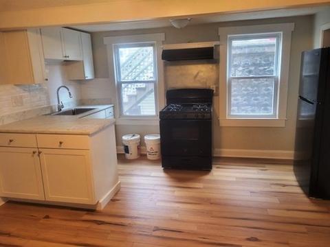 127 Third St, Lowell, MA 01850 photo 2