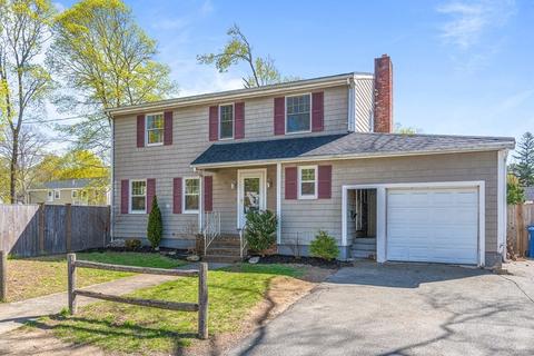 95 Renwick Rd, Wakefield, MA 01880 photo 2