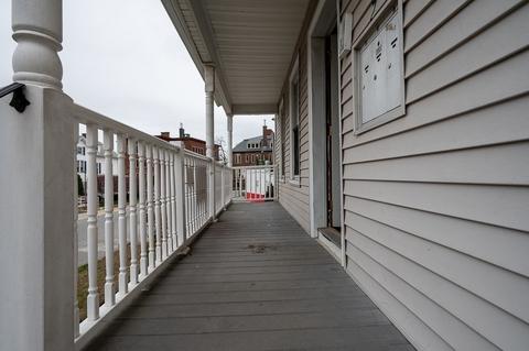 7 Cutler St, Worcester, MA 01604 photo 3