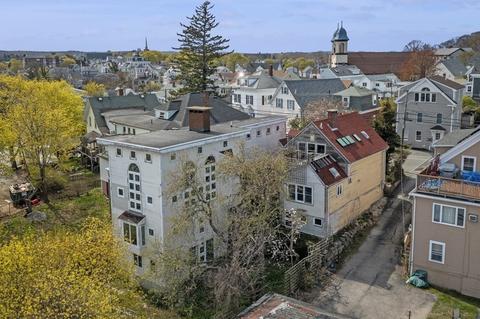 11 Friend St, Gloucester, MA 01930
