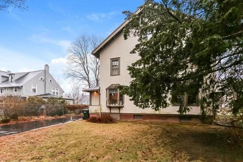 98 Bellevue Ave, Springfield, MA 01108 photo 29