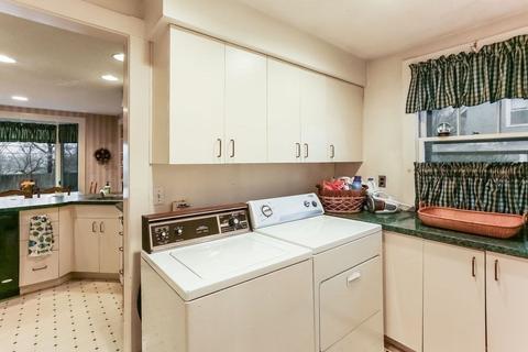 98 Bellevue Ave, Springfield, MA 01108 photo 15