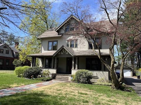 98 Bellevue Ave, Springfield, MA 01108 photo 2