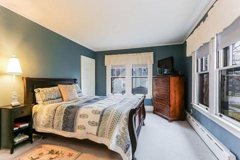 98 Bellevue Ave, Springfield, MA 01108 photo 17