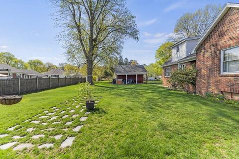 57 Primrose St, Springfield, MA 01151 photo 6