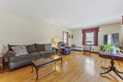 57 Primrose St, Springfield, MA 01151 photo 11