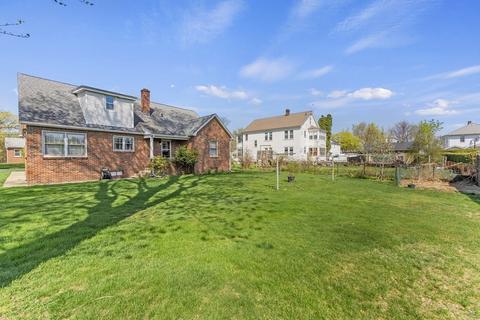 57 Primrose St, Springfield, MA 01151 photo 7