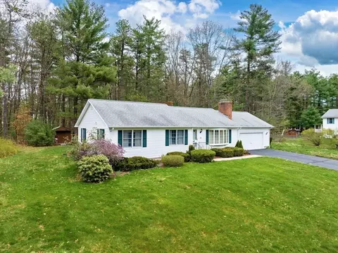 60 Campbell Dr, Easthampton, MA 01027 photo 3
