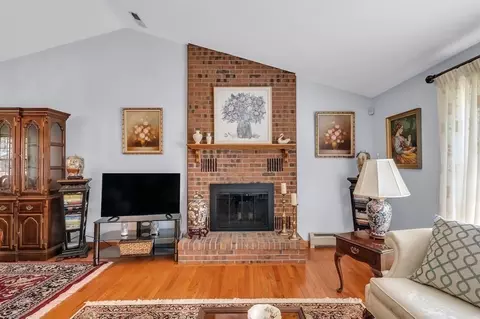 60 Campbell Dr, Easthampton, MA 01027 photo 7