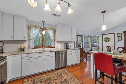 60 Campbell Dr, Easthampton, MA 01027 photo 17