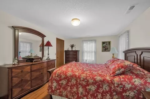 60 Campbell Dr, Easthampton, MA 01027 photo 29
