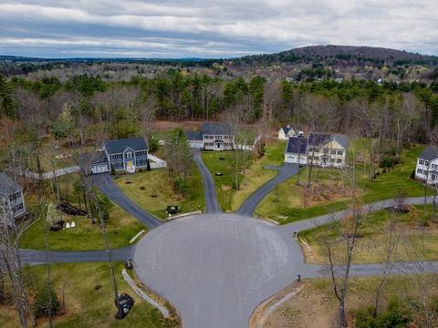 56 Chapman, Dunstable, MA 01827 photo 4