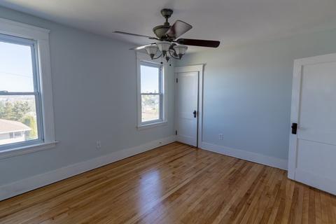 54 Wilkinson St, Worcester, MA 01606 photo 27
