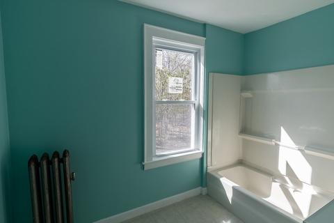 54 Wilkinson St, Worcester, MA 01606 photo 31