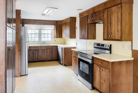 9 Fenimore Rd, Worcester, MA 01609 photo 10