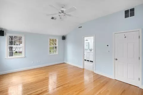 1012 Greendale Ave, Needham, MA 02492 photo 20