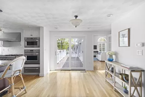 1012 Greendale Ave, Needham, MA 02492 photo 11