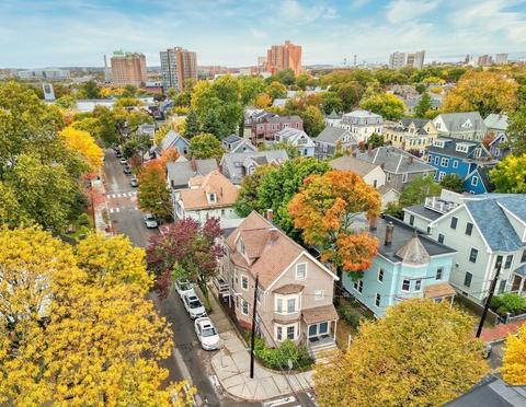 31-33 Rockingham St, Cambridge, MA 02139