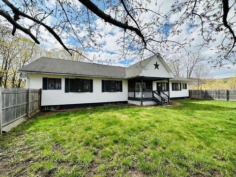 488 Main St, Hardwick, MA 01037 photo 2