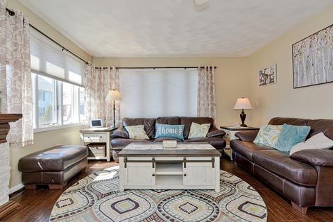3 Arthur St, Danvers, MA 01923 photo 6