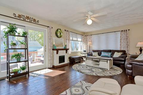 3 Arthur St, Danvers, MA 01923 photo 5