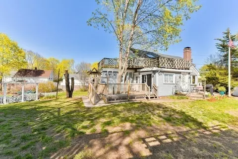 24 Mount Hope St, Dedham, MA 02026 photo 9