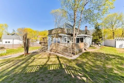 24 Mount Hope St, Dedham, MA 02026 photo 8