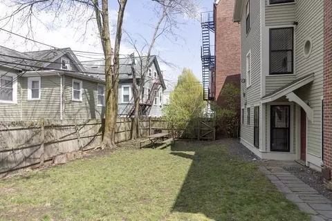 141 Walnut St, Brookline, MA 02445 photo 14