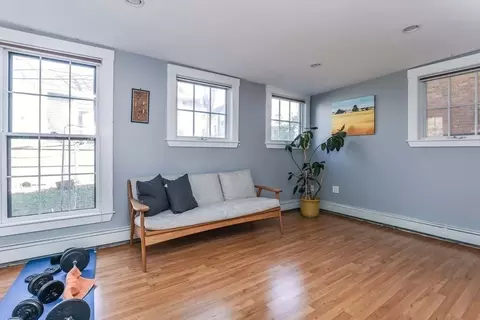 141 Walnut St, Brookline, MA 02445 photo 12
