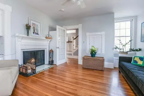 141 Walnut St, Brookline, MA 02445 photo 6