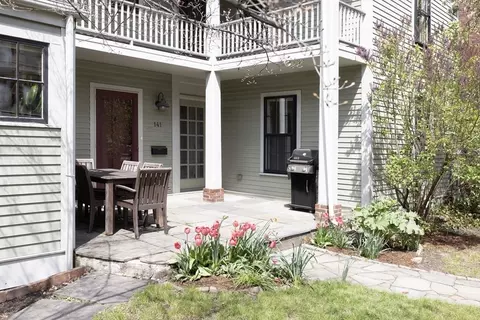 141 Walnut St, Brookline, MA 02445 photo 2