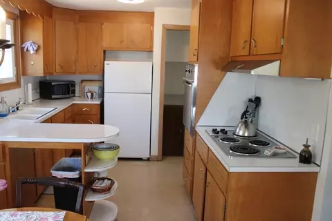 295 Draper St, Springfield, MA 01108 photo 7